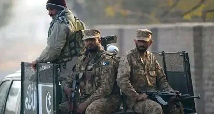 PM Lauds Security Forces for Foiling Terrorist Attack on Pakistan Rangers Camp in Karachi