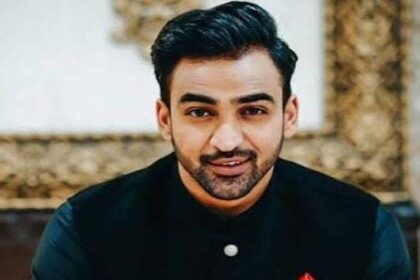 Agha Mustafa Raises Concern Over Delayed Payments in Showbiz Industry