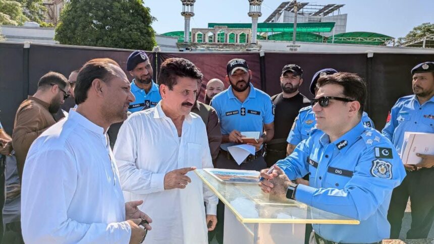 DIG Islamabad Ali Wasim Holds Open Court at F-8 Markaz, Directs Prompt Action on Public Complaints