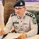 FIA Gujranwala zone crackdown against human traffickers and visa fraudsters, 13 suspects arrested.