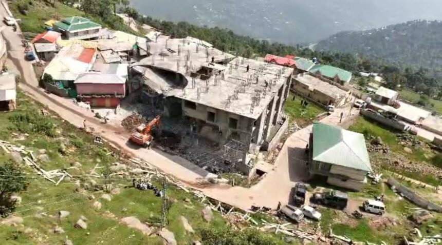 Major Operation Launched Against Illegal Construction on Forest Land in Murree, Demolition of Multi-Storey Plaza Begins