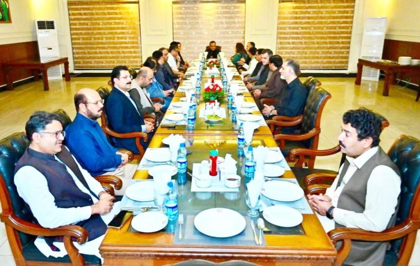 Sargodha Hosts Dinner to Bid Farewell to UoS Vice Chancellor, Welcome New Officers
