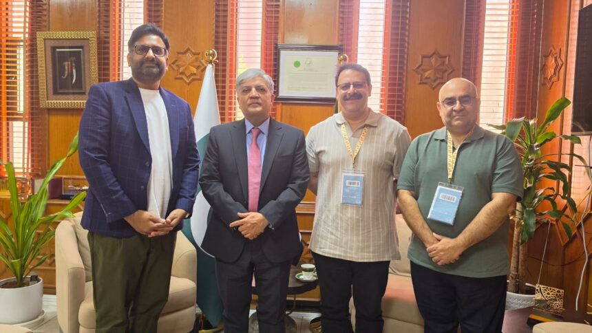Shafqat Ali Khan Meets Pakistan Pavilion Delegation at Abu Dhabi Book Fair