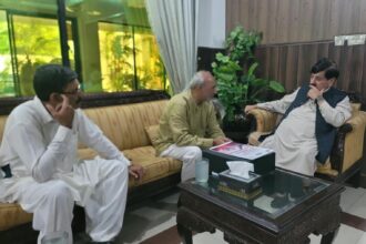 Sheikh Aftab Ahmed Discusses Tobacco Control Measures to Protect Youth