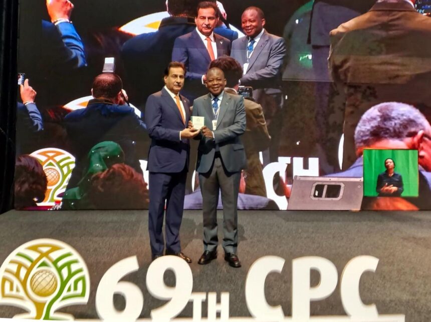 Speaker Ayaz Sadiq-Led Pakistan Parliament Wins First Green Mess Award