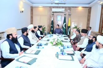 AJK PM Iftikhar Gilani Chairs Meeting on Role of Mosques and Religious Scholars in Character Building of Youth