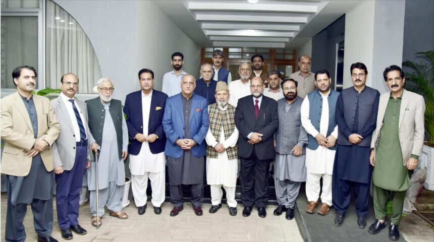 AJK President Meets Hurriyat Leaders to Discuss Occupied Kashmir Situation