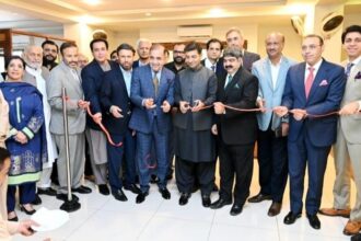 DC Nadeem Nasir, RCCI President Nosherwan Khalil Khan Inaugurate Business Facilitation Desk in Rawalpindi
