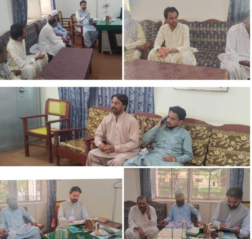 DEO Abdul Sattar Langoo Conducts Surprise Visit to Government Boys High School Dahpal Khurd, Reviews Educational Activities