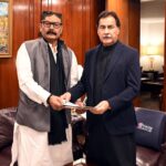Kashmir Committee Chairman Rana Muhammad Qasim Noon Calls on NA Speaker Sardar Ayaz Sadiq