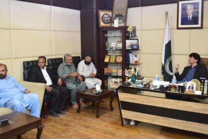 Khakan Waheed Khawaja Highlights Healthcare Initiatives and E-Commerce Employment Opportunities