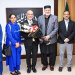 Minister, Zakat Foundation America CEO Discuss Cooperation on Poverty Reduction