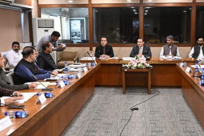 Standing Committee Recommends Rs. 5,000 Minimum Wheat Support Price, Calls for Uniform Farmer Subsidy